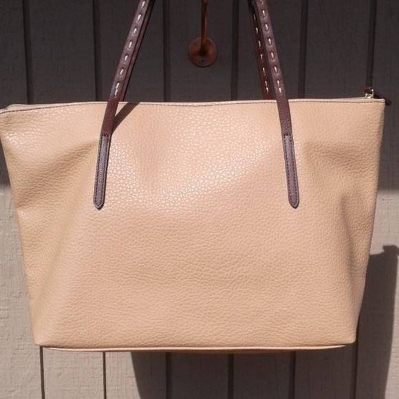 Liz Claiborne handbag - Picture 2 of 4